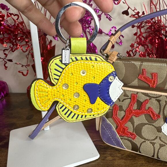 y2k COACH Limited Ed Signature Fish Demi Mini Bag Wristlet Bag Charm - Picture 11 of 13